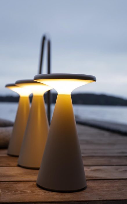 Nordesign Solar Dio Solcelle bordlampe Sandfarget